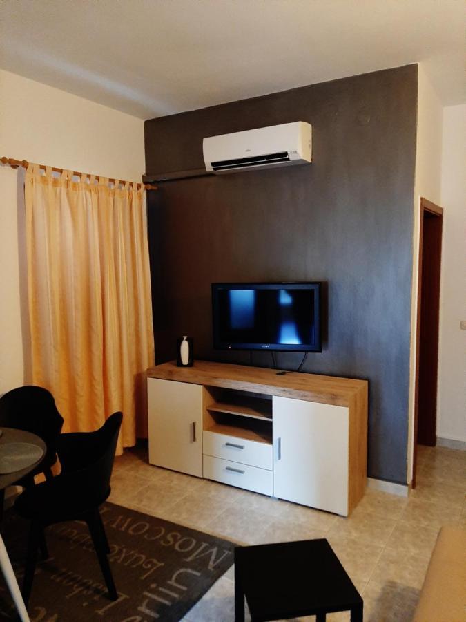 Apartments Ana And Vesna プーラ エクステリア 写真